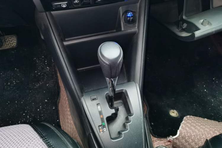 Used Toyota Vios FS 2017 1.5L CVT Fengchi Edition Gear Lever
