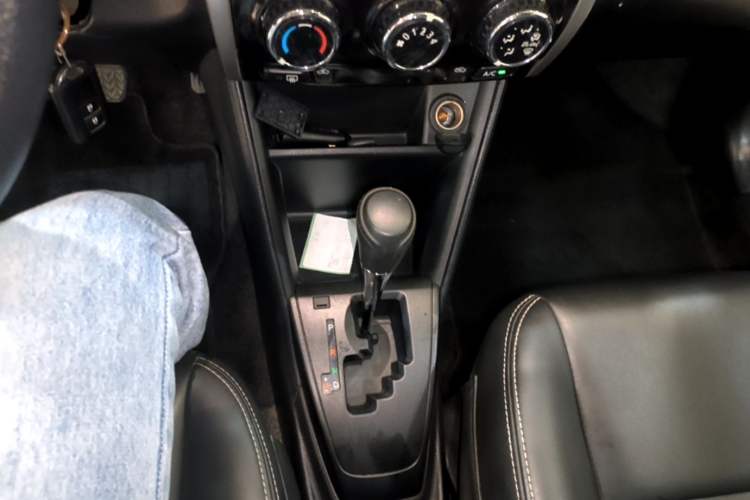 Used Toyota Vios FS 2017 1.5L CVT Fengchi Edition Gear Lever