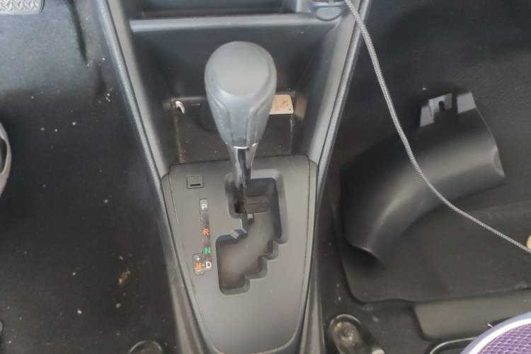 Used Toyota Vios FS 2017 1.5L CVT Fengchi Edition Gear Lever