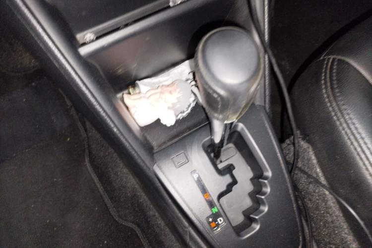 Used Toyota Vios FS 2017 1.5L CVT Fengchi Edition Gear Lever
