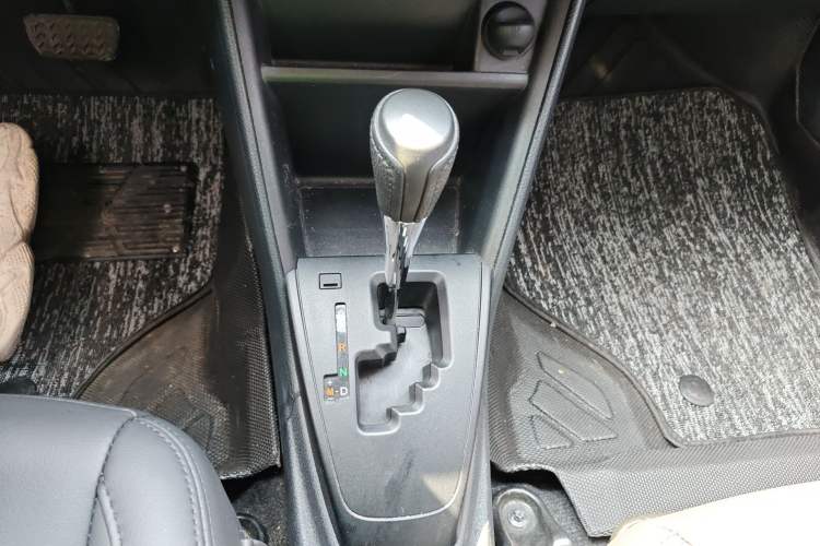 Used Toyota Vios FS 2017 1.5L CVT Fengchi Edition Gear Lever