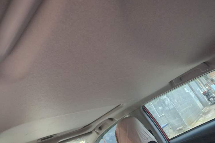 Used Toyota Vios FS 2017 1.5L CVT Trendy Edition Headliner