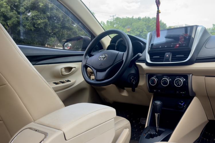 Used Toyota Vios FS 2017 1.5L CVT Fengchi Edition Interior 3