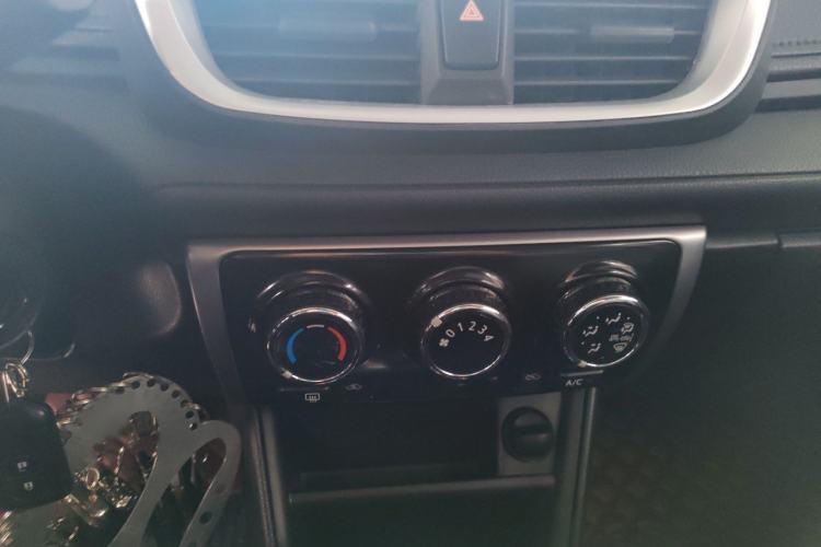 Used Toyota Vios FS 2017 1.5L CVT Fengchi Edition Interior 4