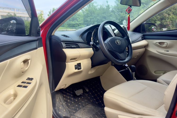 Used Toyota Vios FS 2017 1.5L CVT Fengchi Edition Interior 4