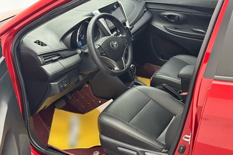 Used Toyota Vios FS 2017 1.5L CVT Fengchi Edition Interior 4