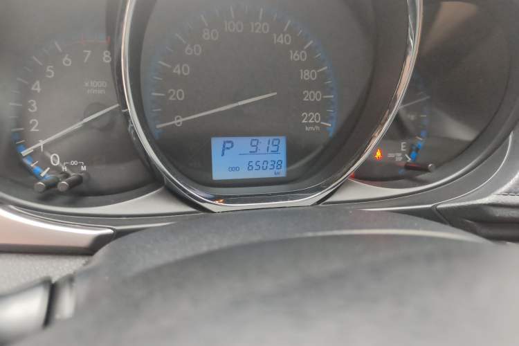 Used Toyota Vios FS 2017 1.5L CVT Trendy Edition Odometer Close Up