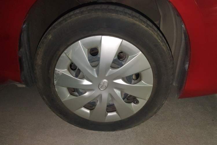 Used Toyota Vios FS 2017 1.5L CVT Fengchi Edition Right Front Wheel Hub