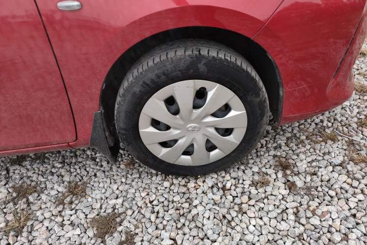 Used Toyota Vios FS 2017 1.5L Manual FENGCHI Edition Right Front Wheel Hub