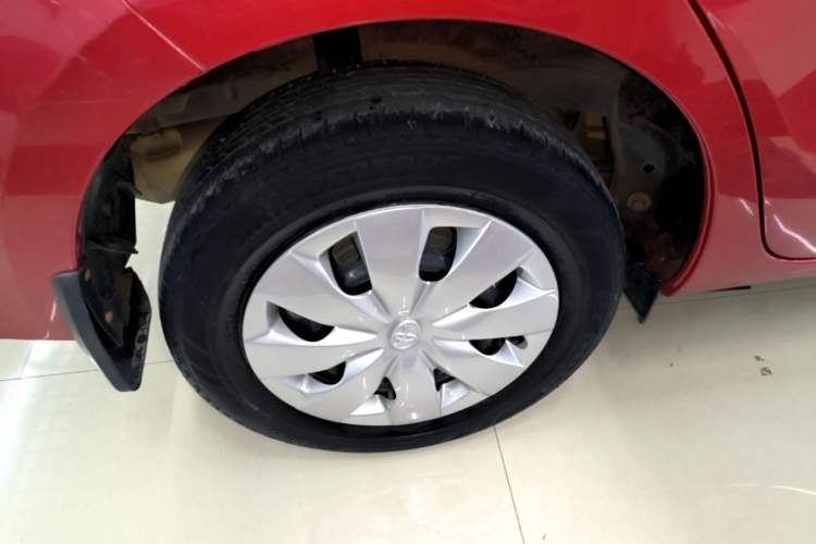 Used Toyota Vios FS 2017 1.3L Manual Sharp Edition Right Rear Wheel Hub