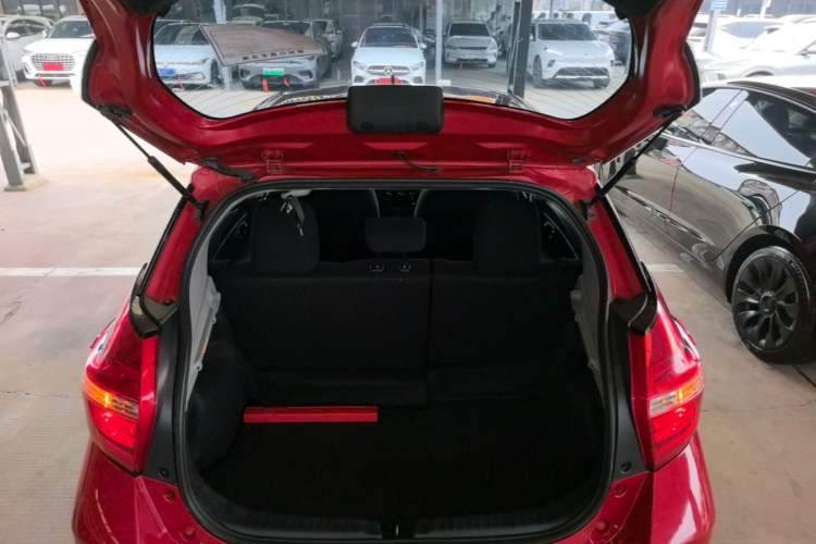 Used Toyota Vios FS 2017 1.5L CVT Fengchi Edition Trunk