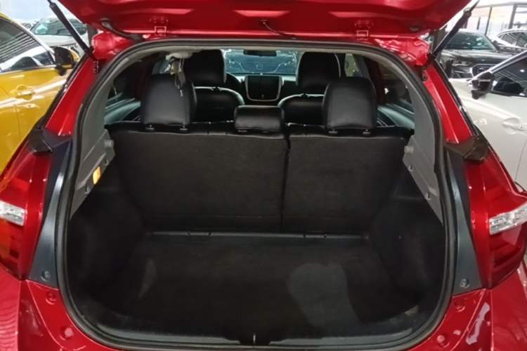 Used Toyota Vios FS 2017 1.5L CVT Fengchi Edition Trunk