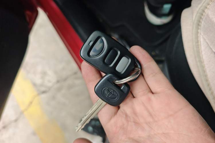 Used Toyota Vios FS 2017 1.5L CVT Trendy Edition Vehicle Key