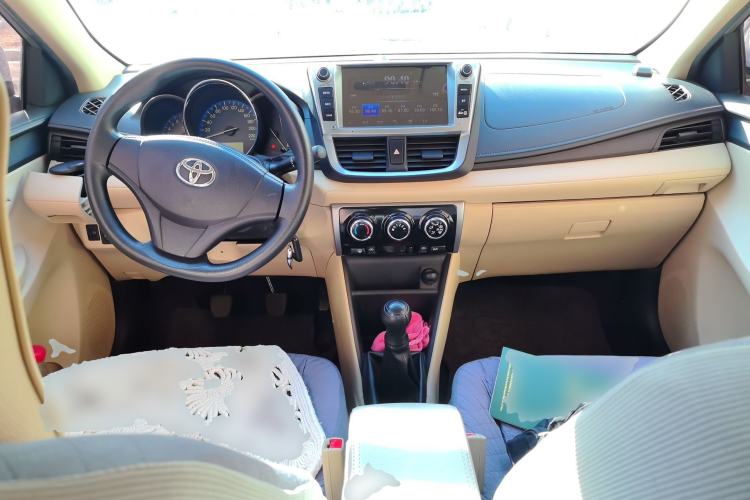 Used Toyota Vios FS 2017 1.5L Manual FENGCHI Edition Center Console