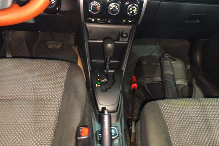 Used Toyota Vios FS 2017 1.5L CVT Fengchi Edition Gear Lever
