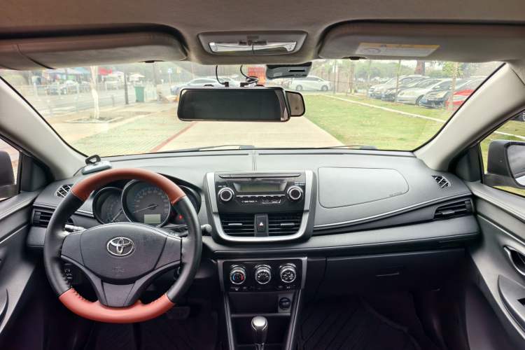 Used Toyota Vios FS 2017 1.5L CVT Fengchi Edition Interior 3