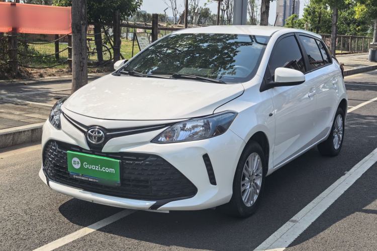 Używany Toyota Vios FS 2017 1.5L CVT Fengchi Edition Guazi used car, China used car export, Used car for sale, Used  cars, Cheapest cars for sale