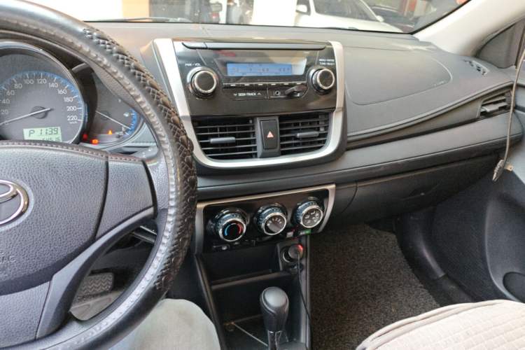 Used Toyota Vios FS 2017 1.5L CVT Fengchi Edition Audio And AC Panel