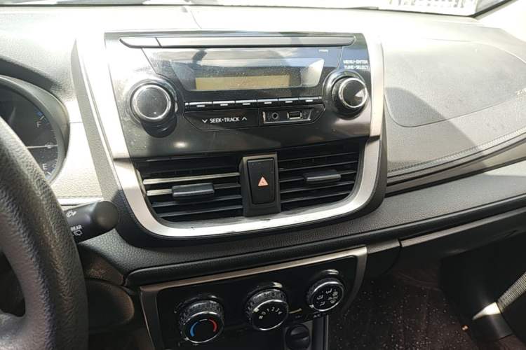 Used Toyota Vios FS 2017 1.5L CVT Fengchi Edition Audio And AC Panel