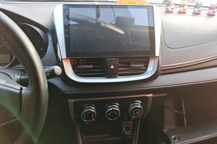Used Toyota Vios FS 2017 1.3L Manual Sharp Edition Audio And AC Panel