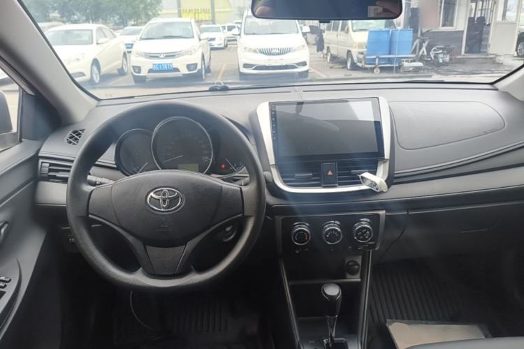 Used Toyota Vios FS 2017 1.5L CVT Fengchi Edition Center Console