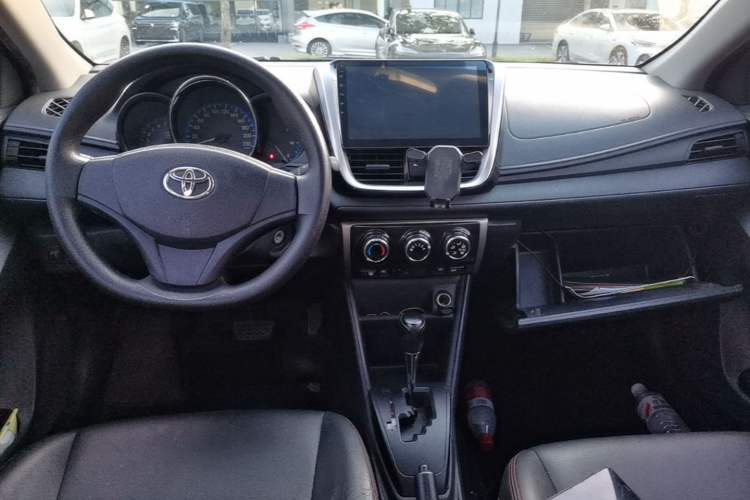 Used Toyota Vios FS 2017 1.5L CVT Fengchi Edition Center Console