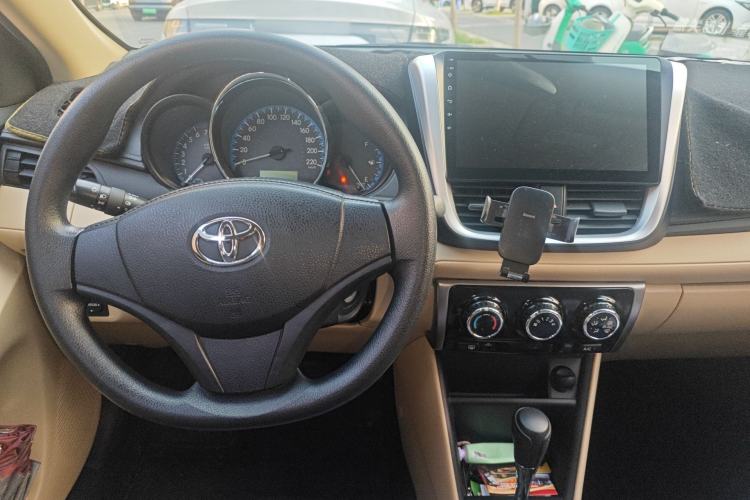 Used Toyota Vios FS 2017 1.5L CVT Fengchi Edition Center Console