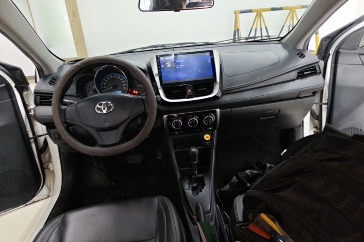 Used Toyota Vios FS 2017 1.5L CVT Fengchi Edition Center Console