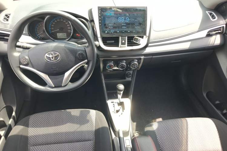 Used Toyota Vios FS 2017 1.5L CVT Fengchi Edition Center Console