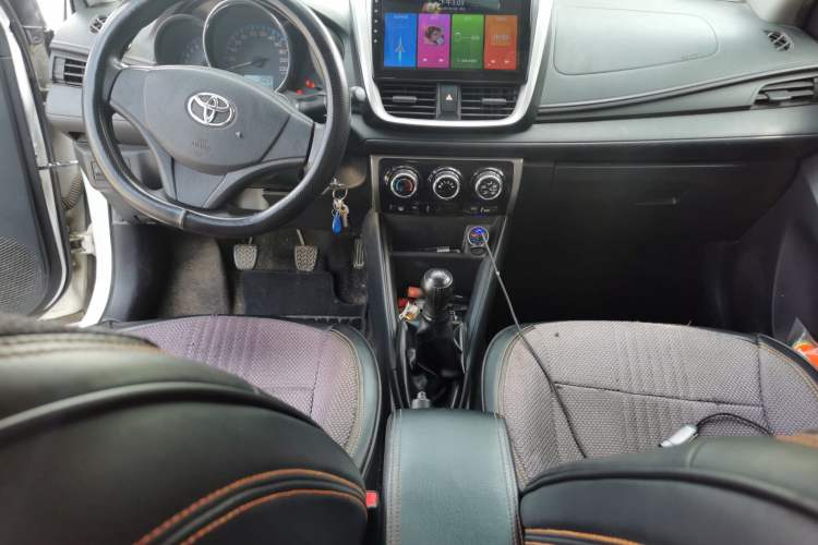 Used Toyota Vios FS 2017 1.5L Manual FENGCHI Edition Center Console