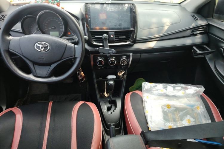 Used Toyota Vios FS 2017 1.5L CVT Fengchi Edition Center Console
