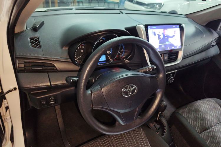Used Toyota Vios FS 2017 1.5L CVT Fengchi Edition Center Console