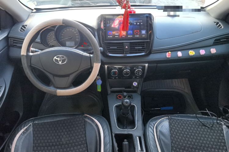 Used Toyota Vios FS 2017 1.3L Manual Sharp Edition Center Console