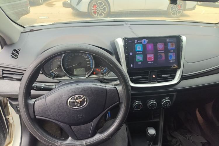 Used Toyota Vios FS 2017 1.5L CVT Fengchi Edition Center Console