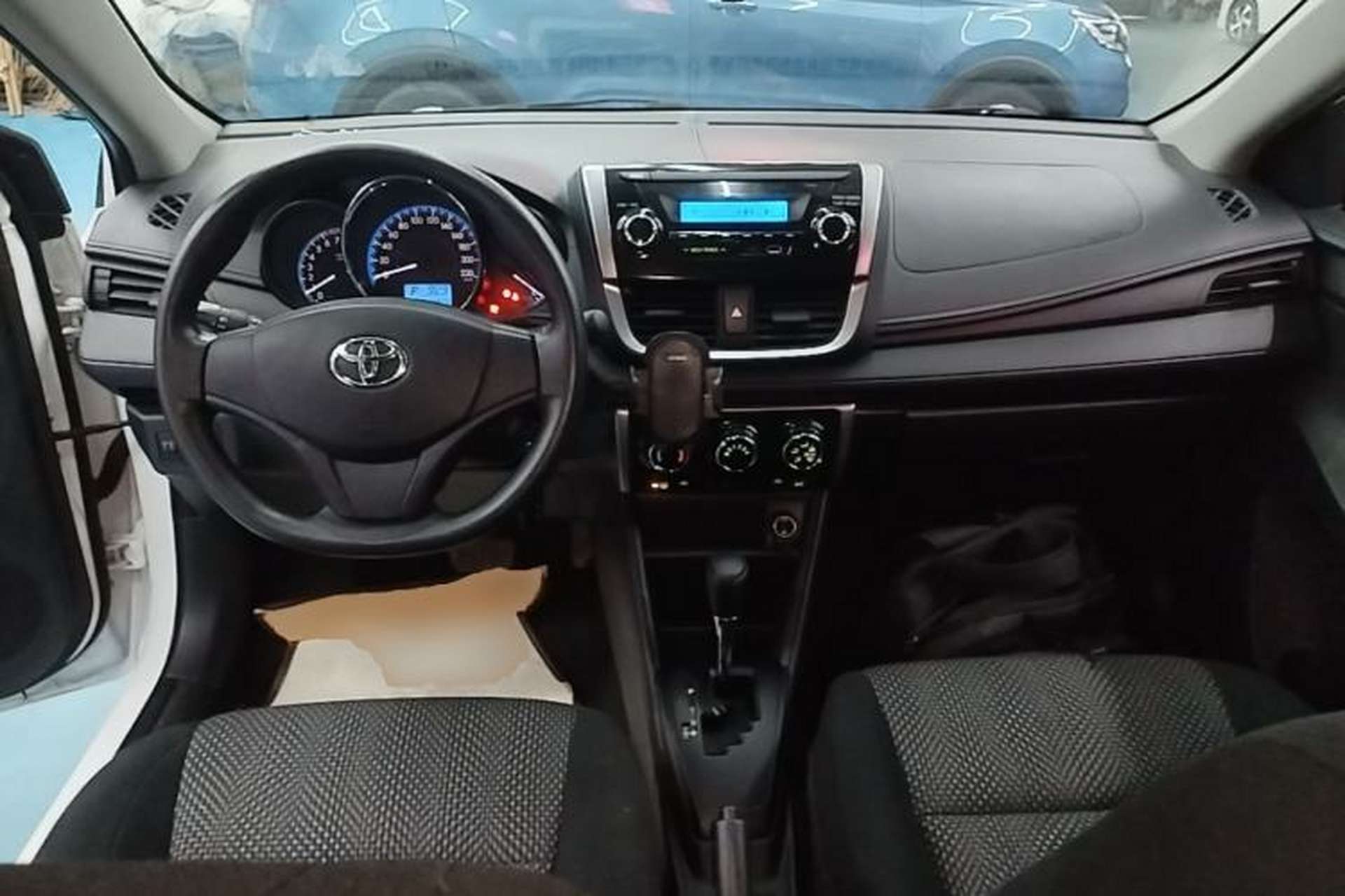 Used Toyota Vios FS 2017 1.5L CVT Fengchi Edition Center Console