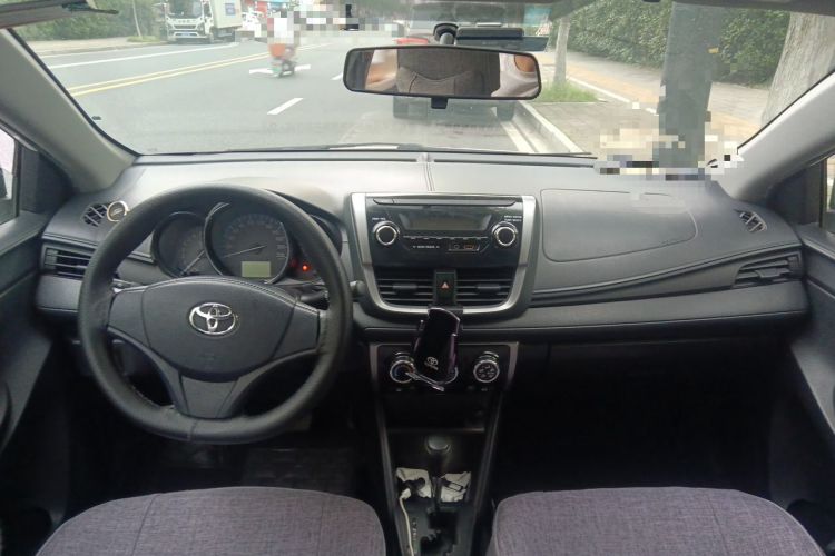 Used Toyota Vios FS 2017 1.5L CVT Fengchi Edition Center Console