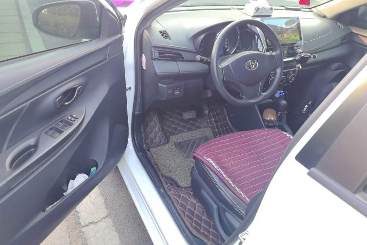 Used Toyota Vios FS 2017 1.3L CVT Sharp Edition Driver Seat