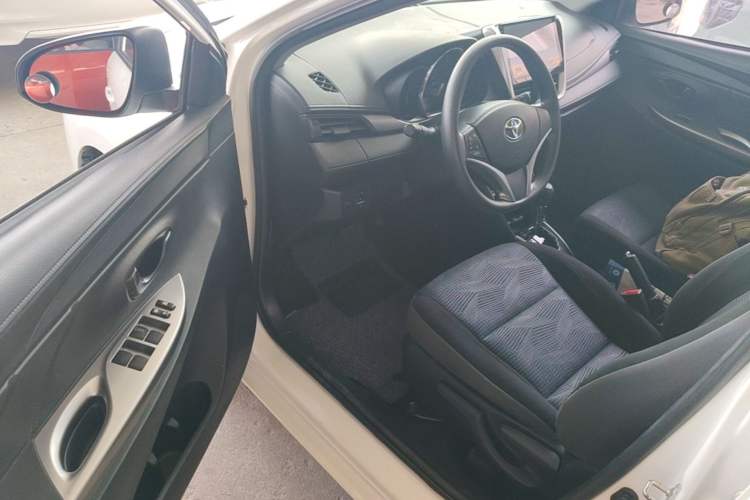 Used Toyota Vios FS 2017 1.5L CVT Trendy Edition Driver Seat