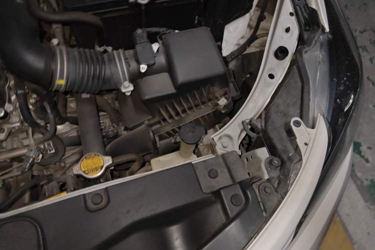 Used Toyota Vios FS 2017 1.5L CVT Fengchi Edition Engine Bay Left