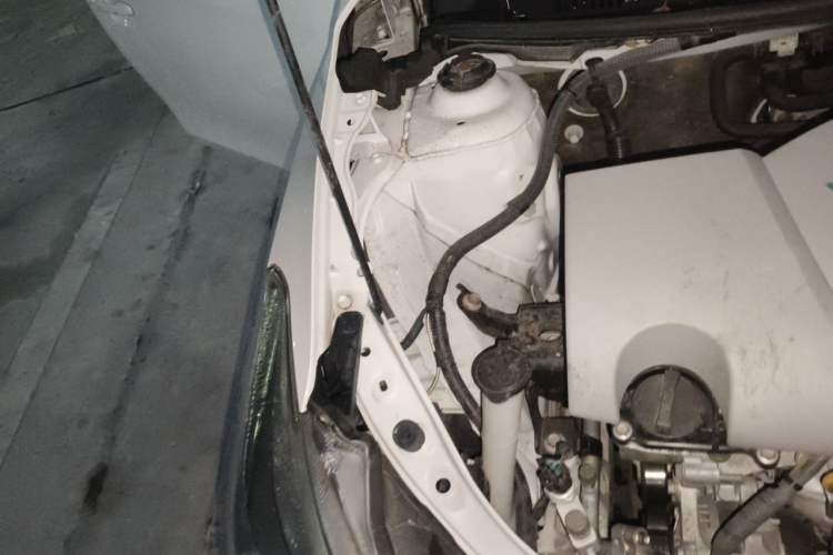 Used Toyota Vios FS 2017 1.5L CVT Fengchi Edition Engine Bay Right