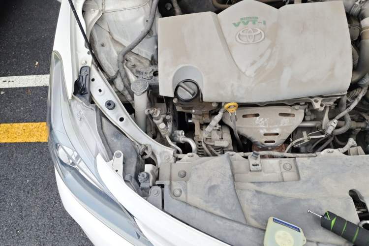 Used Toyota Vios FS 2017 1.5L CVT Trendy Edition Engine Bay Right
