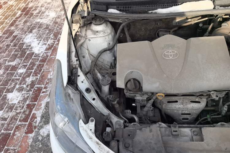 Used Toyota Vios FS 2017 1.3L Manual Sharp Edition Engine Bay Right