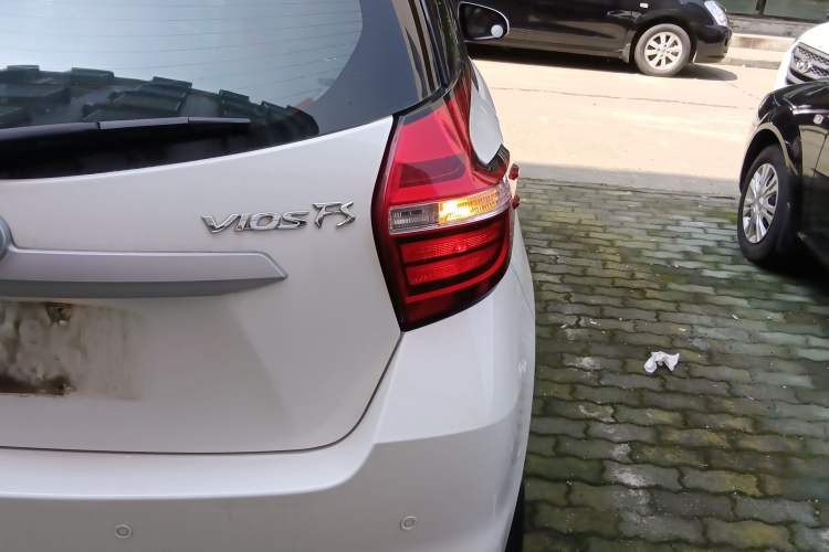 Used Toyota Vios FS 2017 1.5L CVT Fengchi Edition Exterior 3