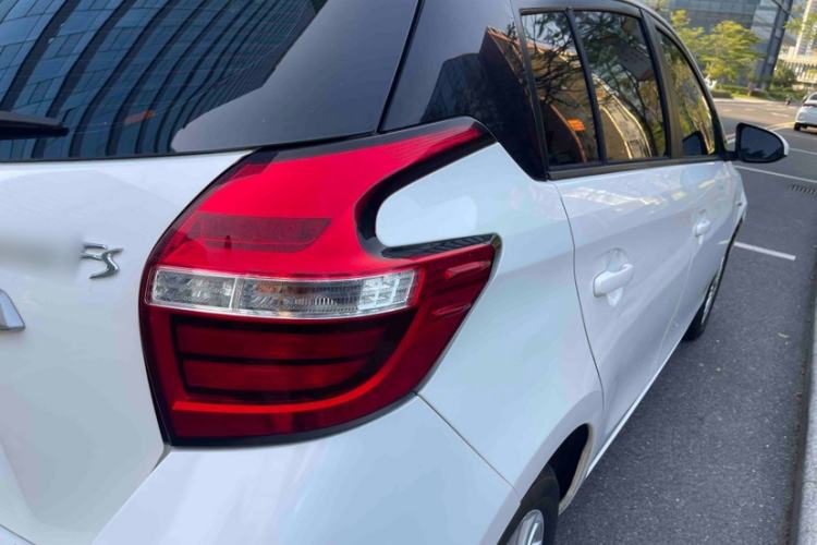 Used Toyota Vios FS 2017 1.5L CVT Fengchi Edition Exterior 3