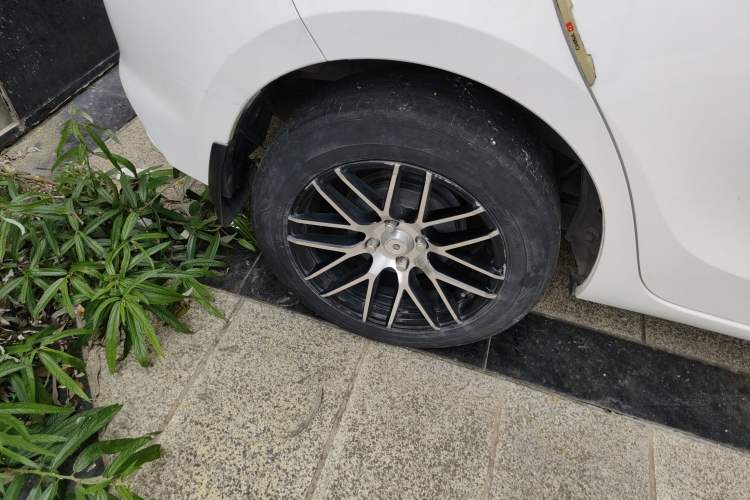 Used Toyota Vios FS 2017 1.5L Manual FENGCHI Edition Exterior 8