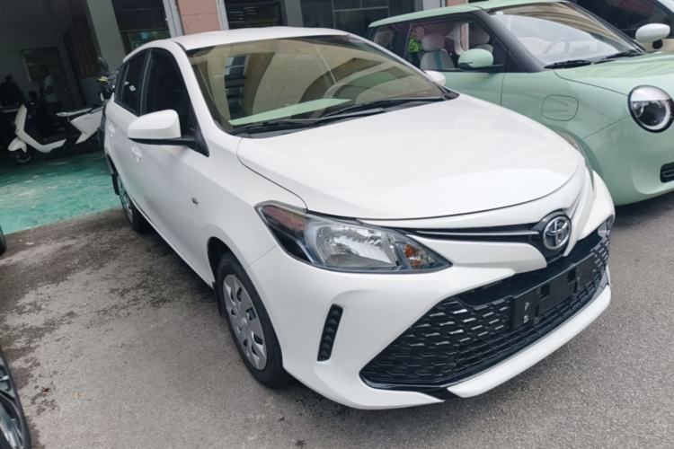 Used Toyota Vios FS 2017 1.5L CVT Fengchi Edition Front Right 45 Deg