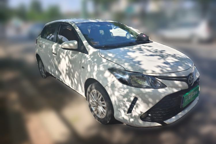 Used Toyota Vios FS 2017 1.5L CVT Trendy Edition Front Right 45 Deg