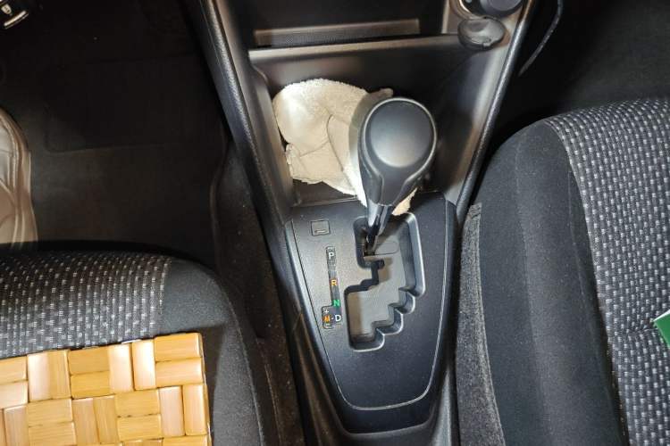 Used Toyota Vios FS 2017 1.5L CVT Fengchi Edition Gear Lever