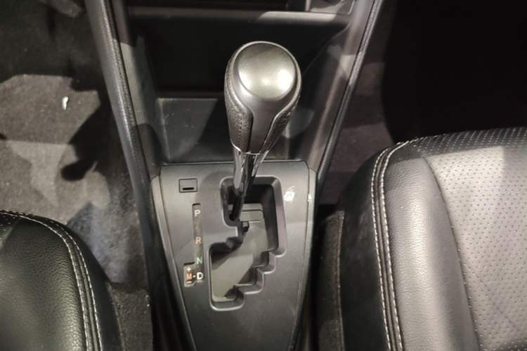 Used Toyota Vios FS 2017 1.5L CVT Fengchi Edition Gear Lever