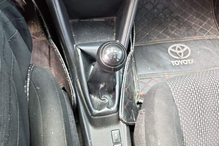Used Toyota Vios FS 2017 1.5L Manual FENGCHI Edition Gear Lever